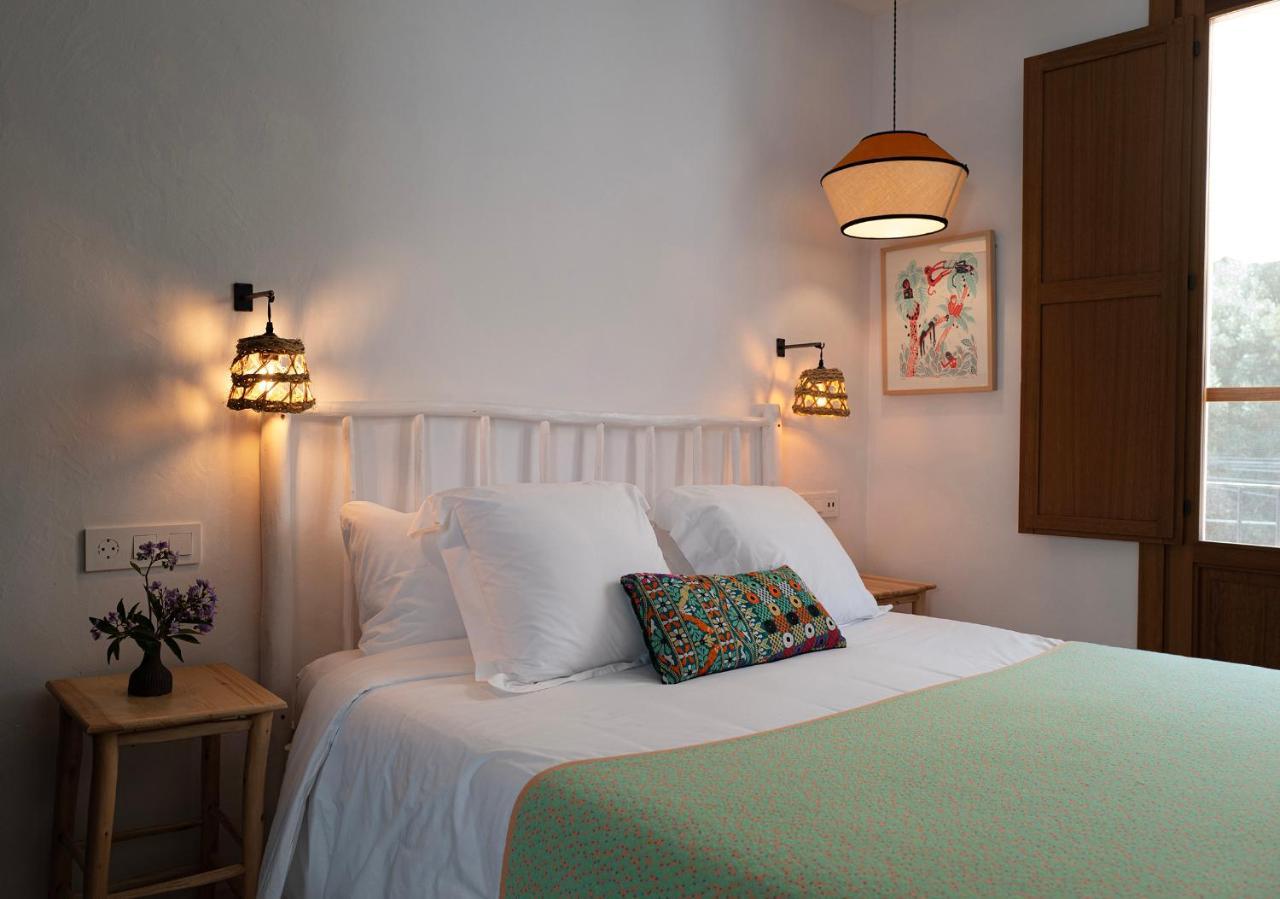 Hostal Mar Y Sal (Adults Only) Sant Josep de sa Talaia Exterior photo