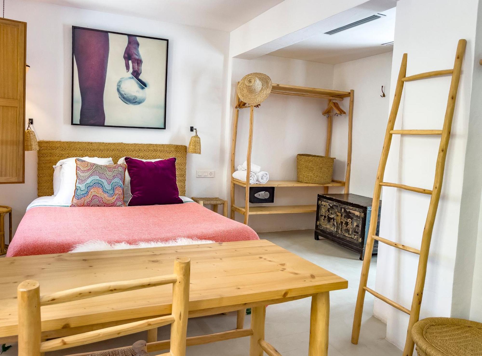 Hostal Mar Y Sal (Adults Only) Sant Josep de sa Talaia Exterior photo